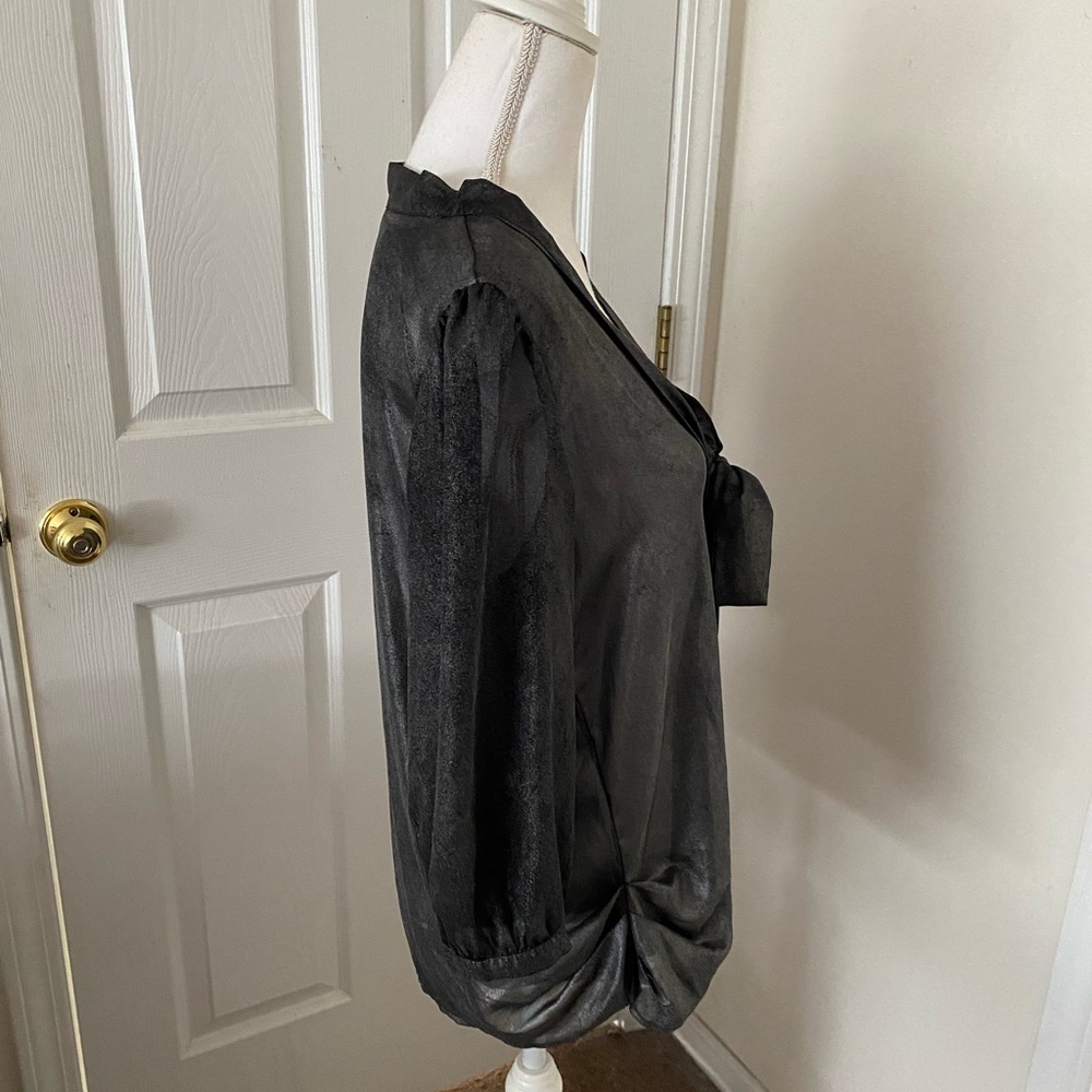 Decree Top - Picture 4 of 6